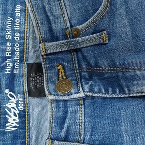 NWOT womens jeans 👖